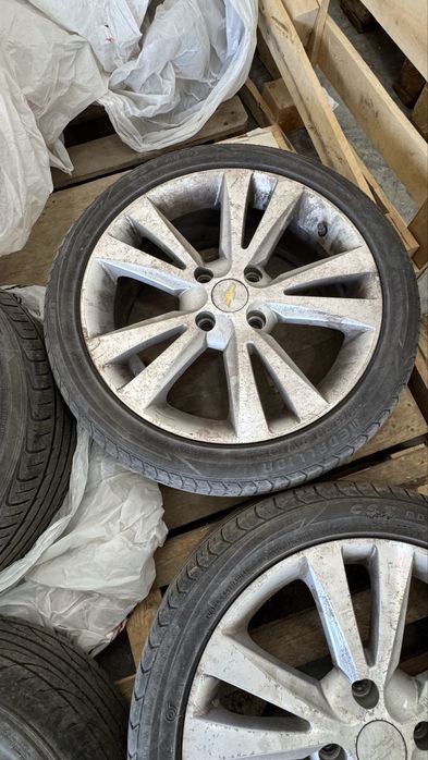 215/45/17 диски с резиной