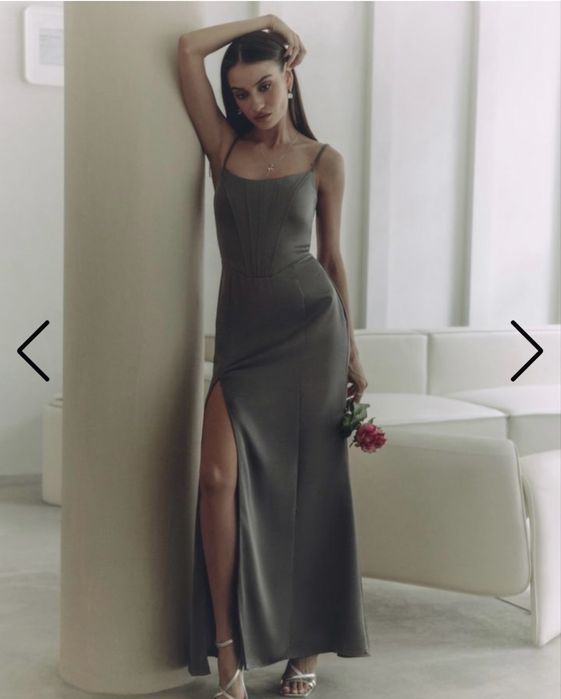 Продаю платье от LICHI