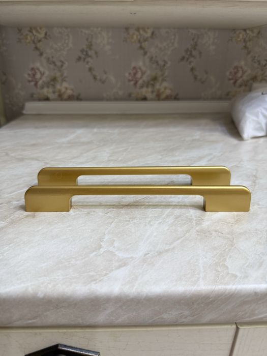 Продам ручки для мебели