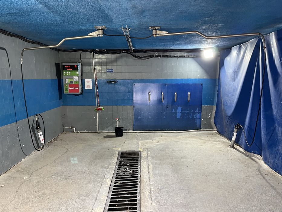 Продам оборудование для мойки самообслуживания на 4 поста.