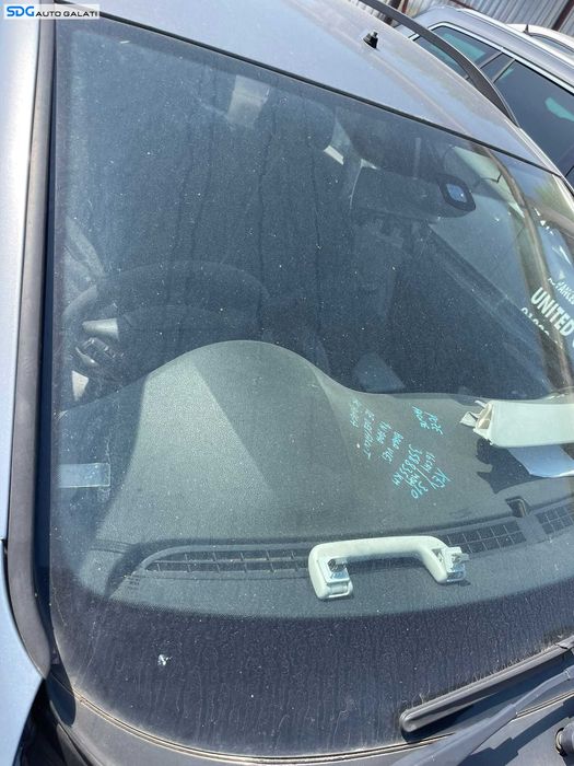Parbriz Geam Sticla Original OEM cu Locas Senzor Ploaie Lumini Fara Incalzire Skoda Superb 2 2008 - 2015 [C4163]