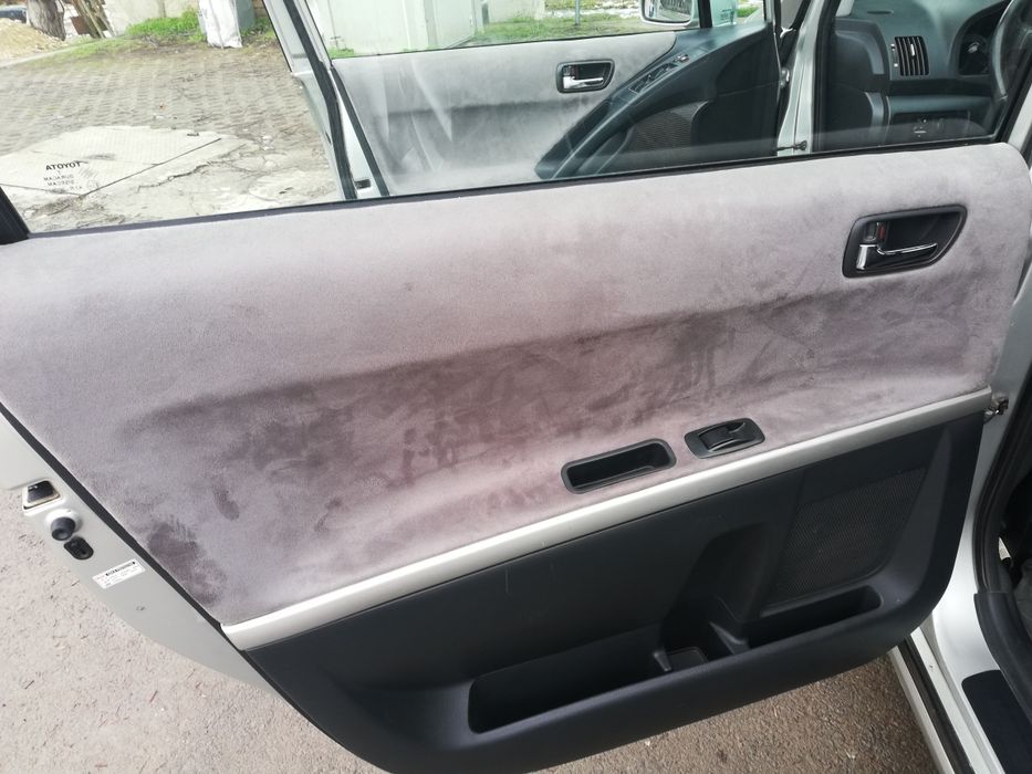 Продавам Toyota Corolla Verso 6+1 места в отлично състояние