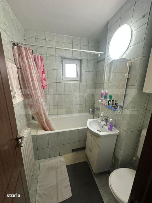Apartament 3 camere, 64 mp, mobilat, cu garaj si boxa in Manastur