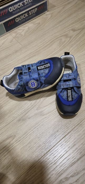 Отдам детскую обувь б/у