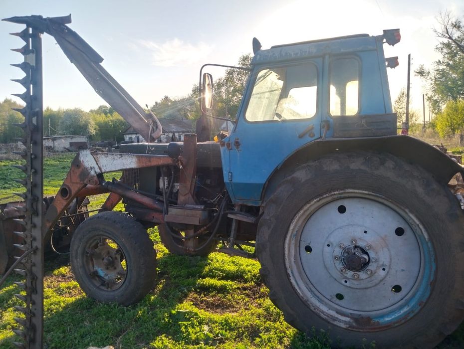 Продам трактор мтз