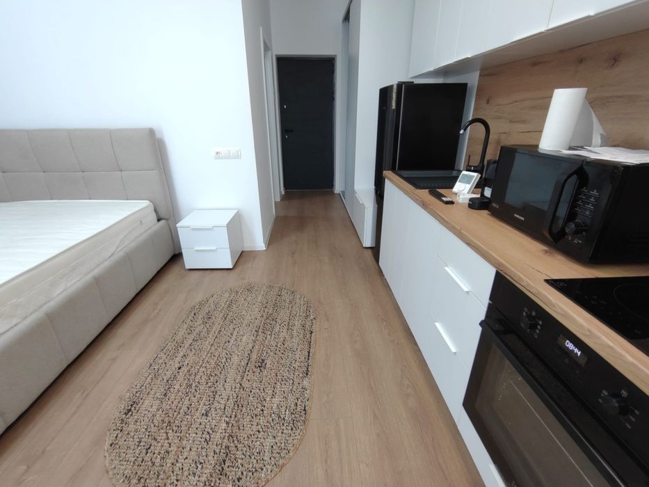 Inchiriez in bloc nou garsoniera noua lux Vasile Alecsandri chirie loc de parcare inclus