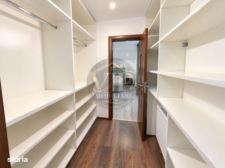 Casă Modernă Cu Piscină | 160 Mp Utili | Garaj 80 Mp