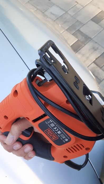 Fierăstrău pendular Black&Decker