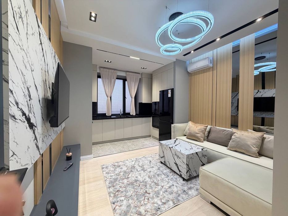 Продается 2х комнатная новостройка ТТЗ рынок Мирзоулугбек