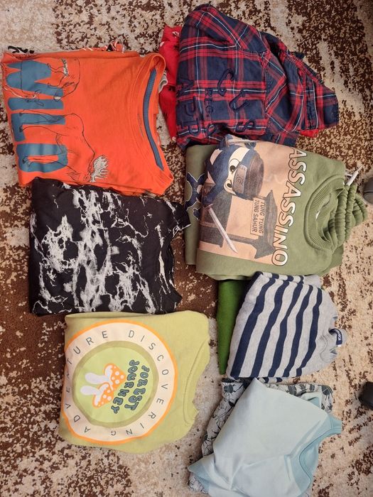 Сет Детски блузи 128, ризи ръкавици като нови