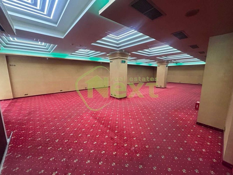 Дава се под наем Магазин в София, Център - 220 кв.м за 5984.34 € - Снимка #8