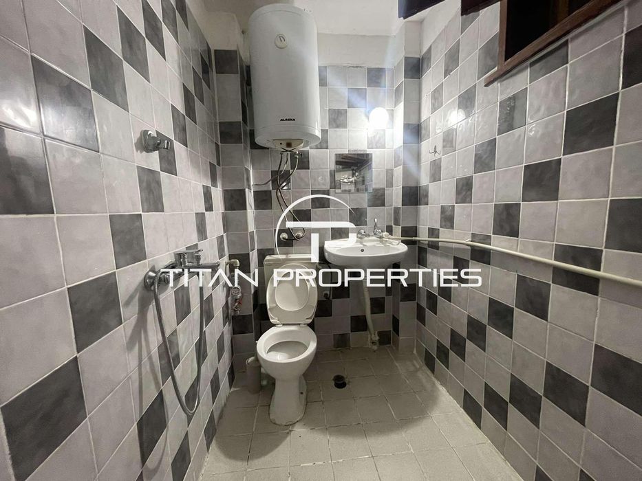 Дава се под наем Едностаен апартамент в Варна, Завод Дружба - 40 кв.м за 325 € - Снимка #5