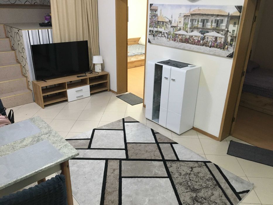 Дава се под наем Многостаен апартамент в Бургас, Център - 120 кв.м за 550 € - Снимка #8