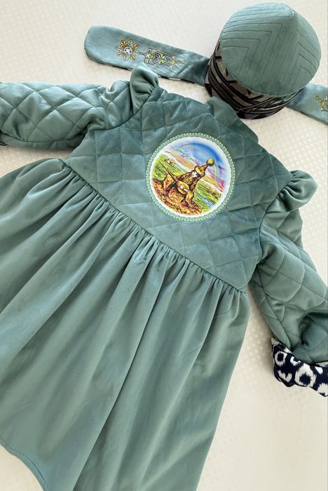 Шапан такиясымен