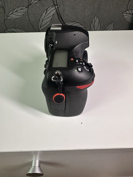 Nikon D850 + 25 800 кадъра | Перфектно състояние