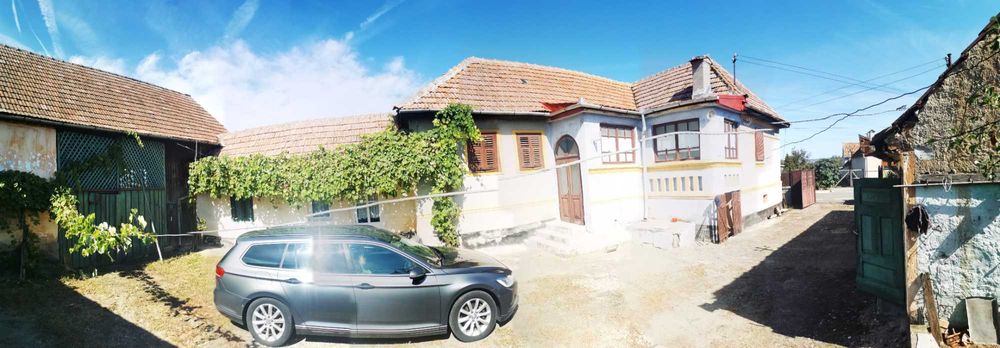 Casa de vanzare cu gradina si curte Drasov Jud. Alba
