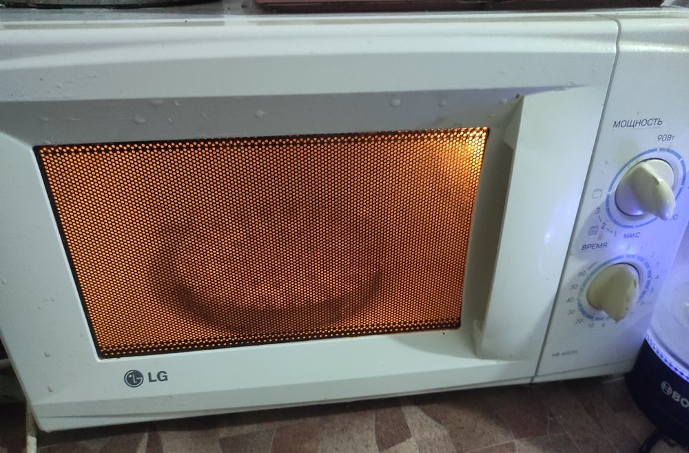 Продам микроволновку