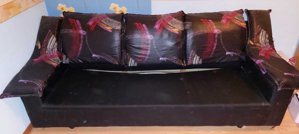 Продавам разтегателен диван - СПЕШНО!!!