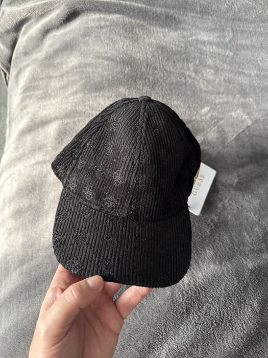 Guess baseball sapca unisex neagra material reiat cu logo noua origina