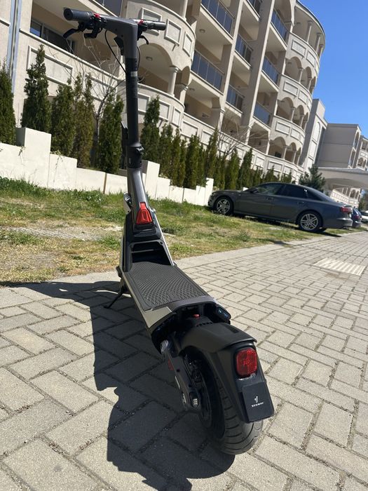 Продавам електрическа тротинеткa ,,SegwayGT1"
