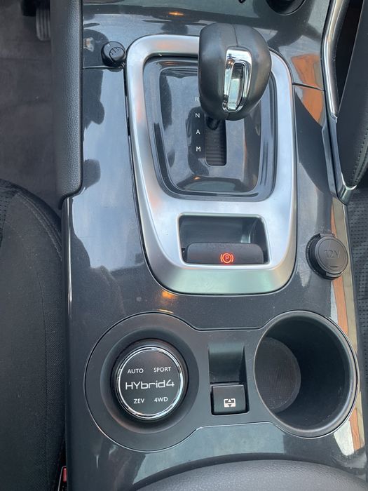 Vand Peugeot 3008 - Hybrid - 4x4 Automat