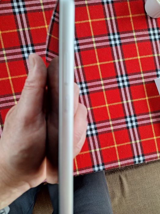 Електроника телефони