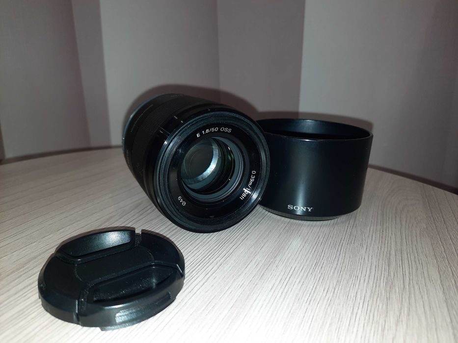 Объектив Sony 50/1,8 E
