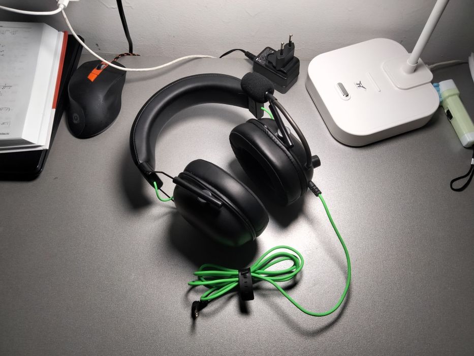 Продам наушники Razer Blackshark V2 X