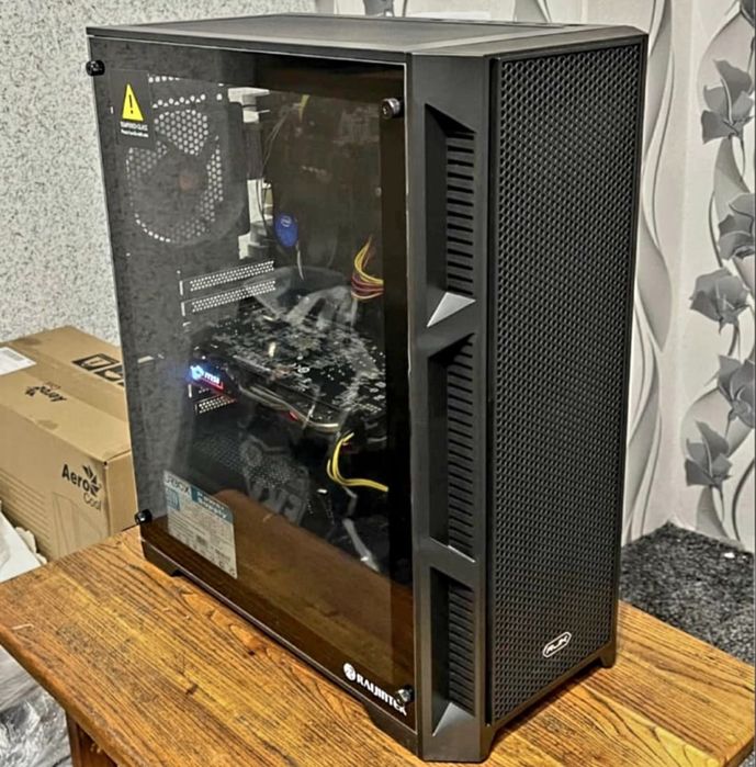 Чисто нова кутия Raijintek