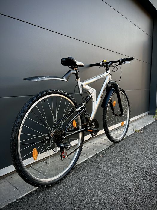 Vând Bicicletă MTB Kona Full Suspension, Roți de 28”inch, Cadru Alumin