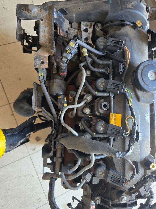 Kit Injectie Injectoare Pompa Rampa Dacia Duster Renault 1.5 Dci Euro 5 Cod 166008052R H8200704191