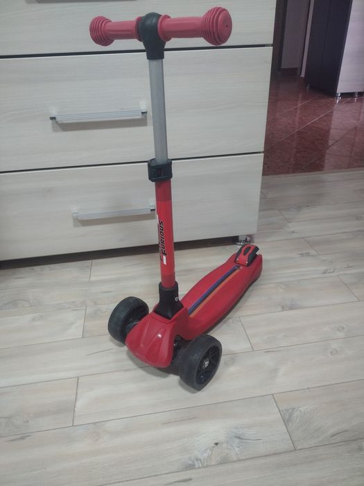 Trotinetă copii cu lumini