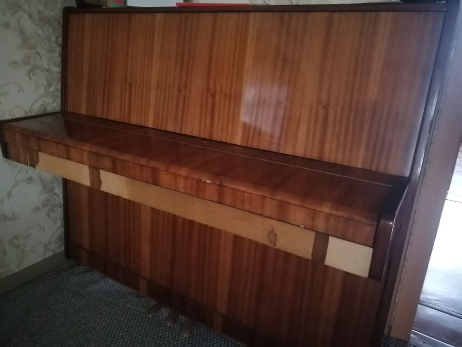 Продам фортепиано