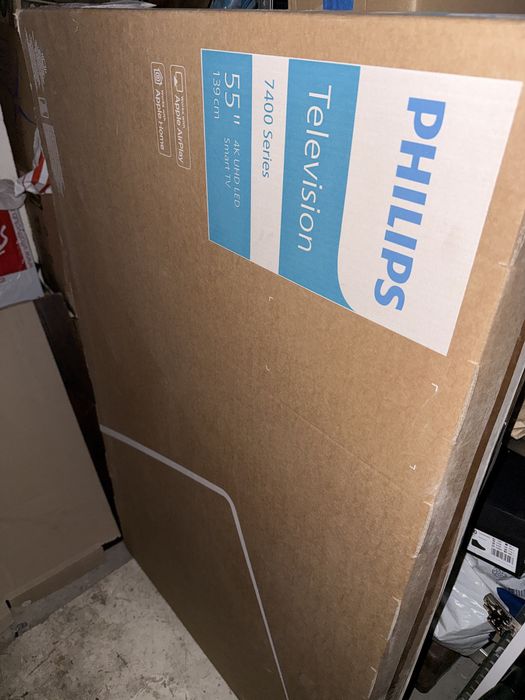 Телевизор 4K 55 инча Philips с Airplay