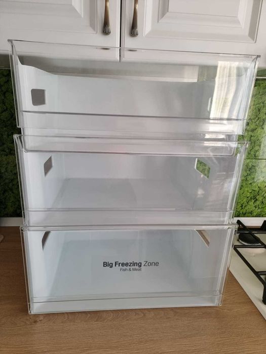 Sertare, rafturi, placă electronică combina LG GBP62DSNFN