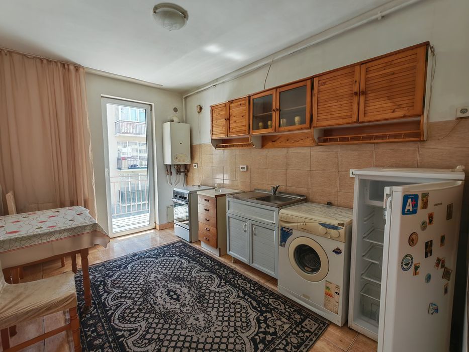 Apartament cu o cameră, in Floresti-strada Porii 142 B