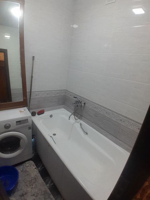 Квартира 12кв. 2 в 3/1 /4 Перекрёсток Фархадский базар.