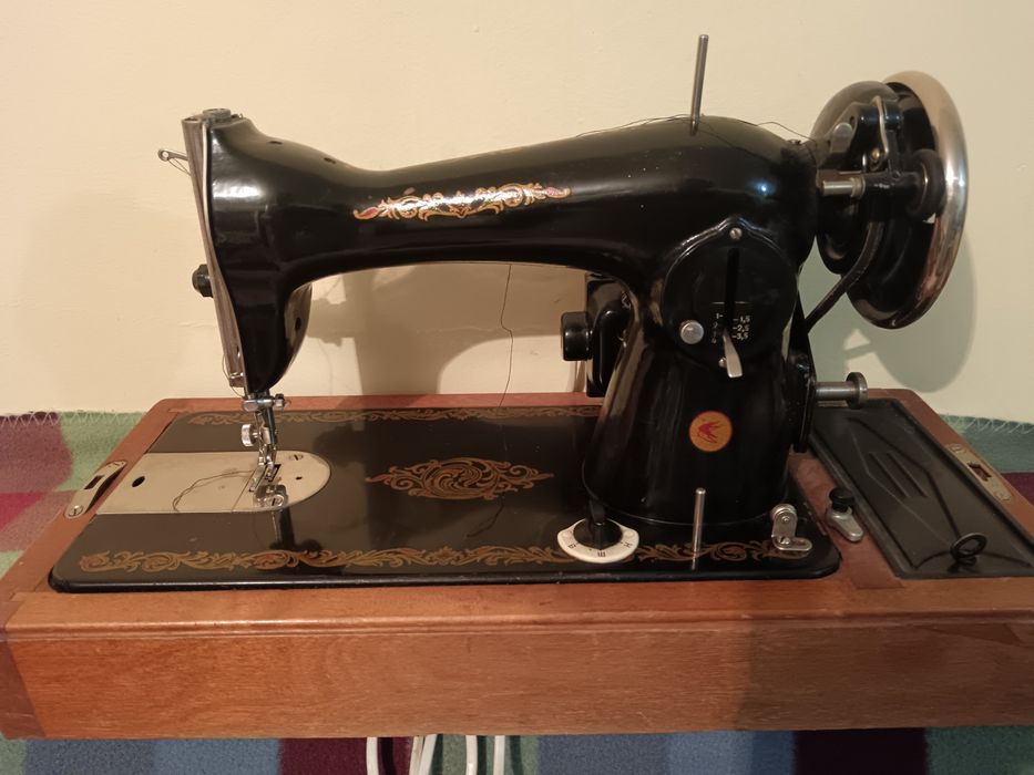 Mașina de cusut dupa patent Singer( Rusia 1968-1970)