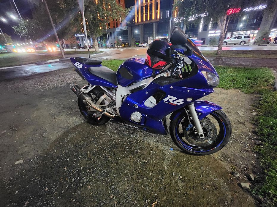 Продам мотоцикл ямаха R6.