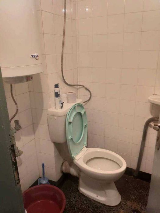 Дава се под наем  в Пловдив, Остромила - 17 кв.м за 56.1 € - Снимка #4