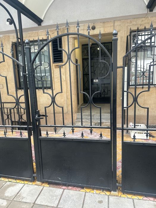 Пройзводство на ковани порти,огради,парапети и метални конструкций