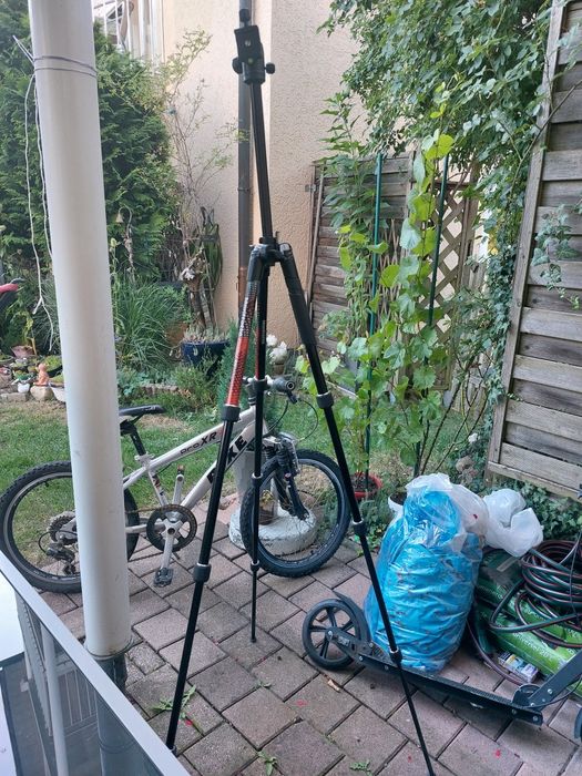 Trepied Manfrotto Element MII Carbon + Suport Telefon