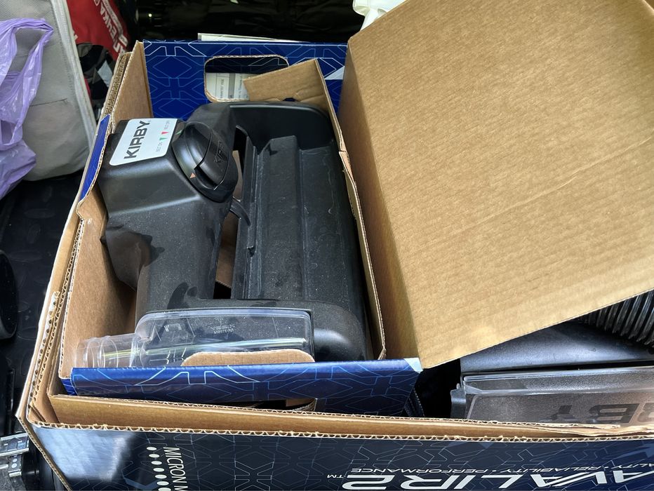 Kirby Avalir 2 професионална прахосмукачка