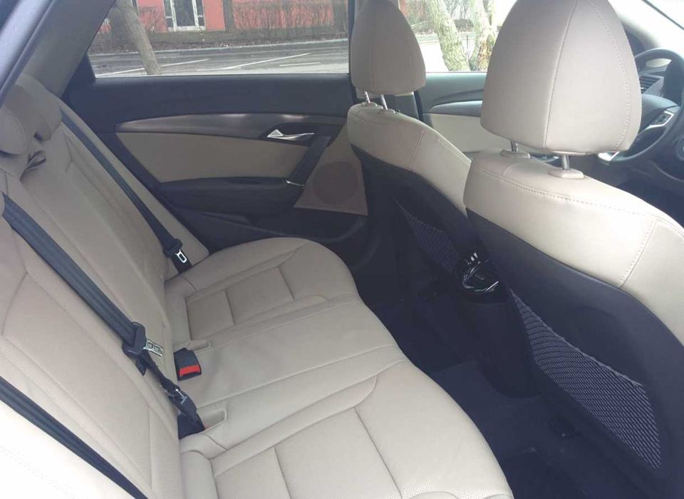 UNIC PROPRIETAR - Hyundai i40 2015 CRDI 178000 km 136CP Bucuresti/Constanta