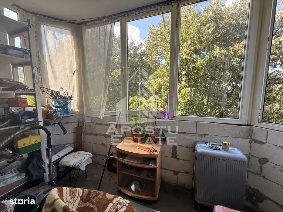 Apartament cu 2 camere de vanzare, zona Circumvalațiunii Timisoara