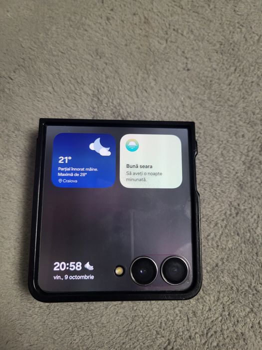 Vand Samung Z flip 7