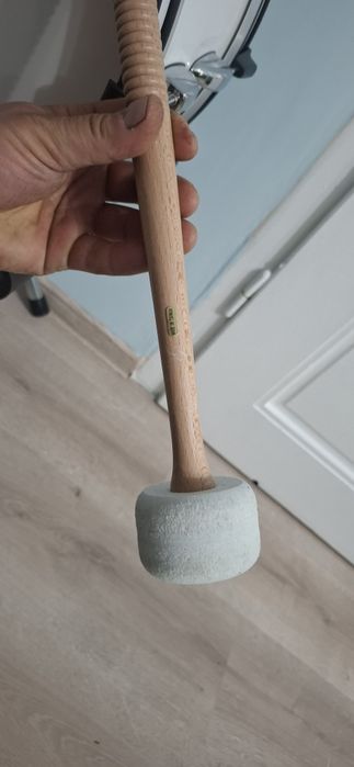 Instrument muzical Thomann ( Toba) si Cinele