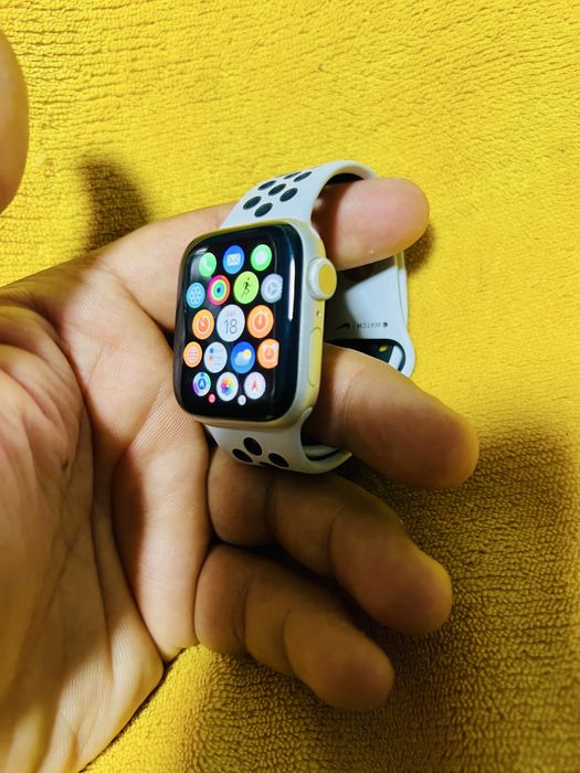 Apple watch 5 40mm battery 92