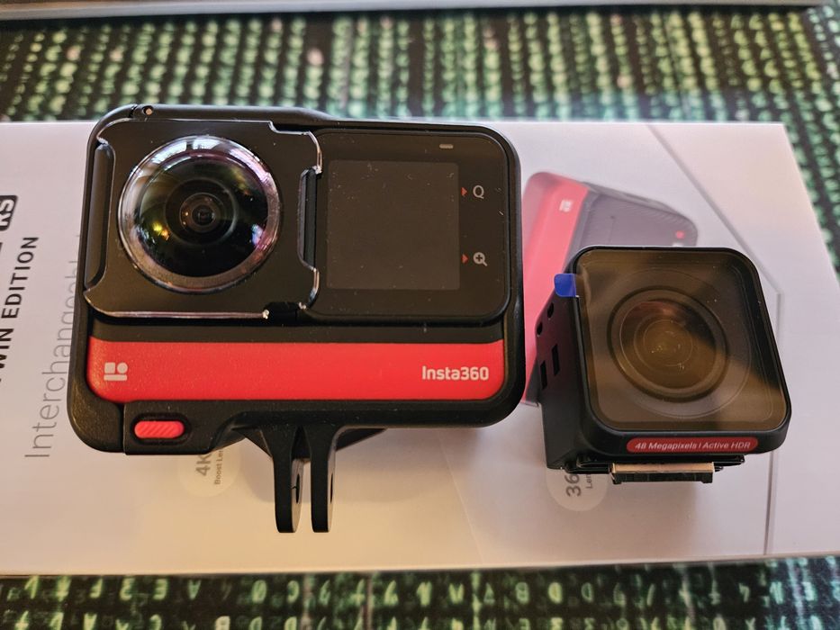 Insta360 ONE RS Twin Edition