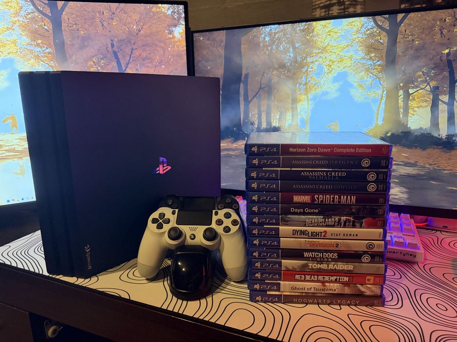 PS4 Pro 1TB + 2 Controllere + 14 Jocuri pe Disc + Stație Încărcare Controllere